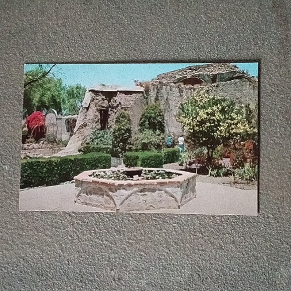Vtg 1960's CURTEICHCOLOR 4 Mission San Juan Capistrano, California Post Cards. - Picture 3 of 6